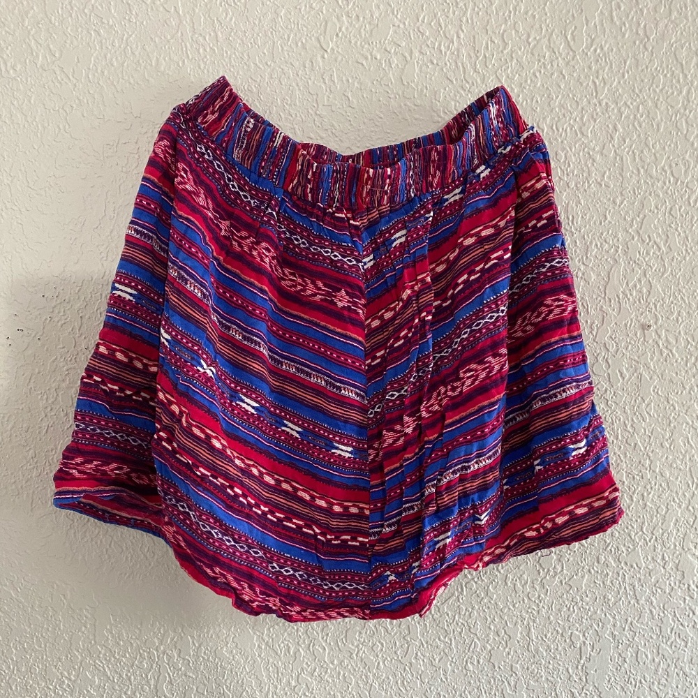 Super cute multi0colored patterned skirt!